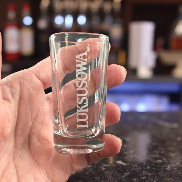 Luksusowa Vodka Shot Glasses Set of 4 | Polish Vodka Barware | Heavy Base Clear - Picture 3 of 6